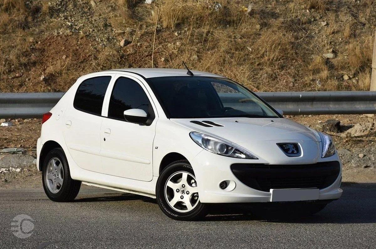 بررسی خودرو 207 اتومات